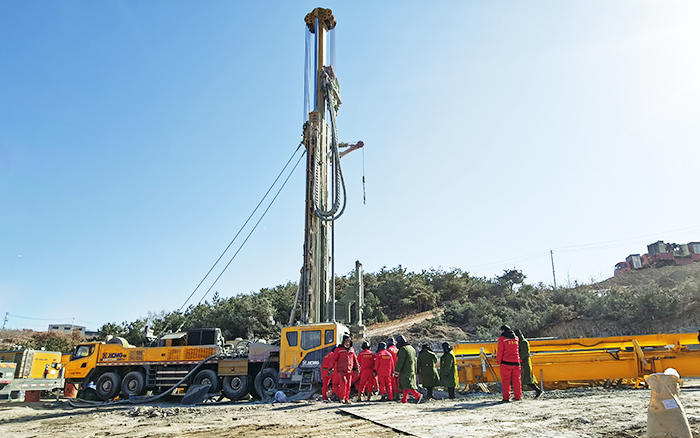 山东栖霞金矿救援，，，，，，，，pp电子全力以赴！