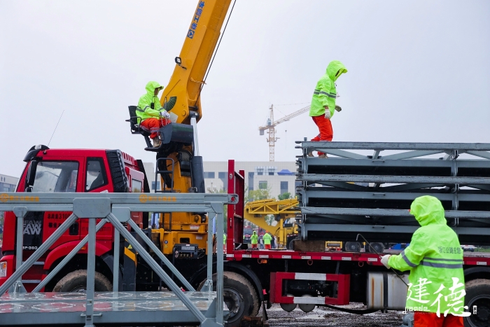 20分钟一座应急桥！pp电子加入2024年省级公路与运输突发事务应急演练