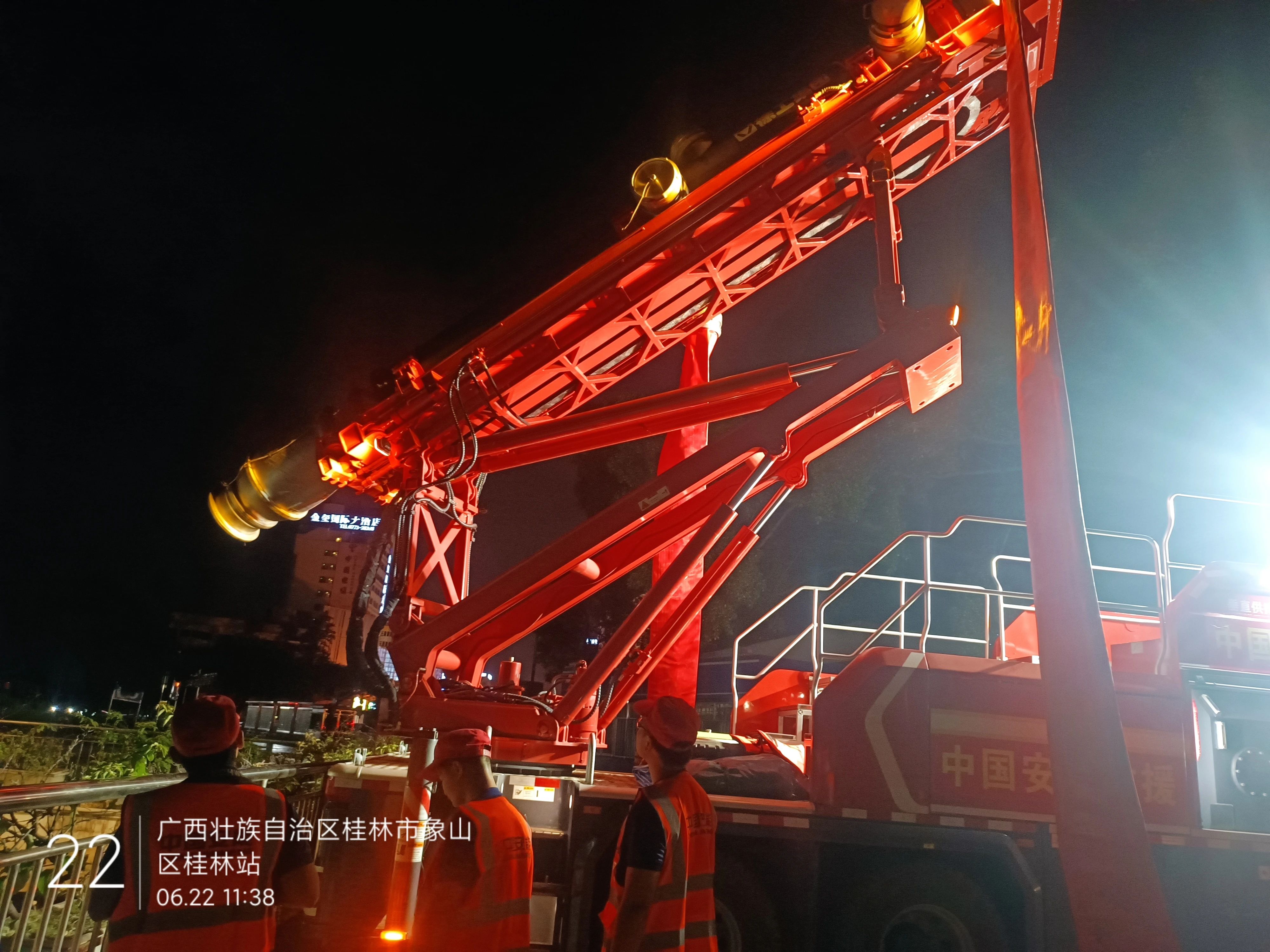 桂林洪水！pp电子多台排涝应急装备全力迎战!