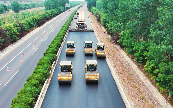 pp电子数字化智能集群——连霍高速养护工程显实力！