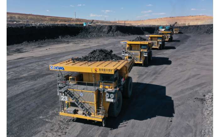 一人指挥10辆车！pp电子加速智能化、无人化推进