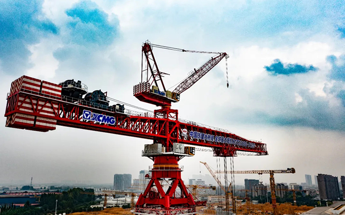 23000吨米！pp电子“全球最大塔机”下线交付！