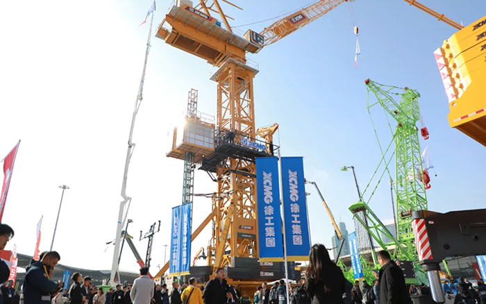 bauma CHINA 2024丨pp电子塔式起重机、智能施工升降机火热亮相