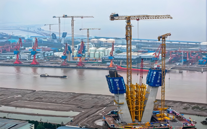 迈向云端 pp电子超大塔助力天下级桥梁建设